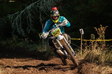  This 521 is roosting through the woods loop, wide open! #MV...