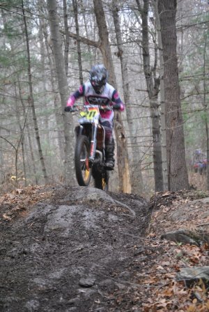  This 211 is roosting through the mud, sending it wide open ...