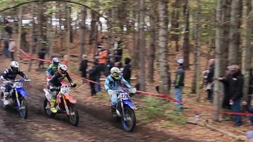  #128 sending it through the rut line, full tuck and #roost ...