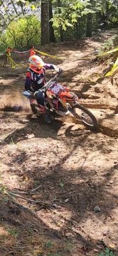  #264 sending it through the ruts, full tuck and ready to #r...