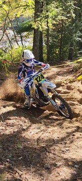  #124 sending it through the rut line, full tuck and #roost ...